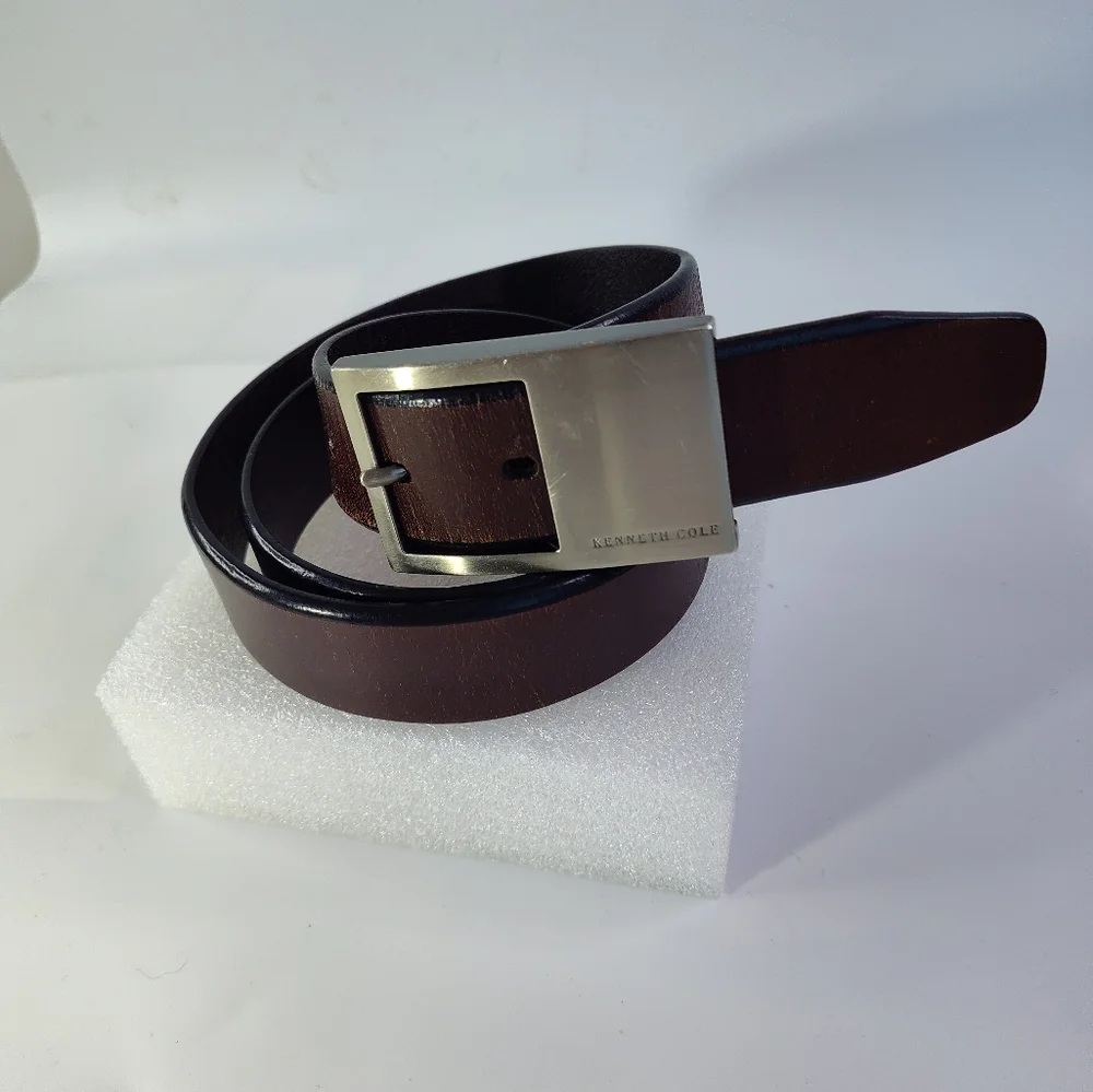 Kenneth Cole Mens Sz 36 /90 Brown Genuine Leather Belt Silver Brass Buckle Logo